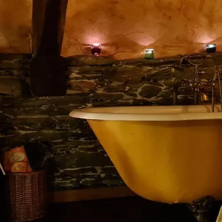 Rurales El Bosque De Vinas Boal